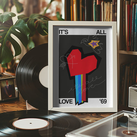 It's All Love Heart Grey Poster och Canvastavla