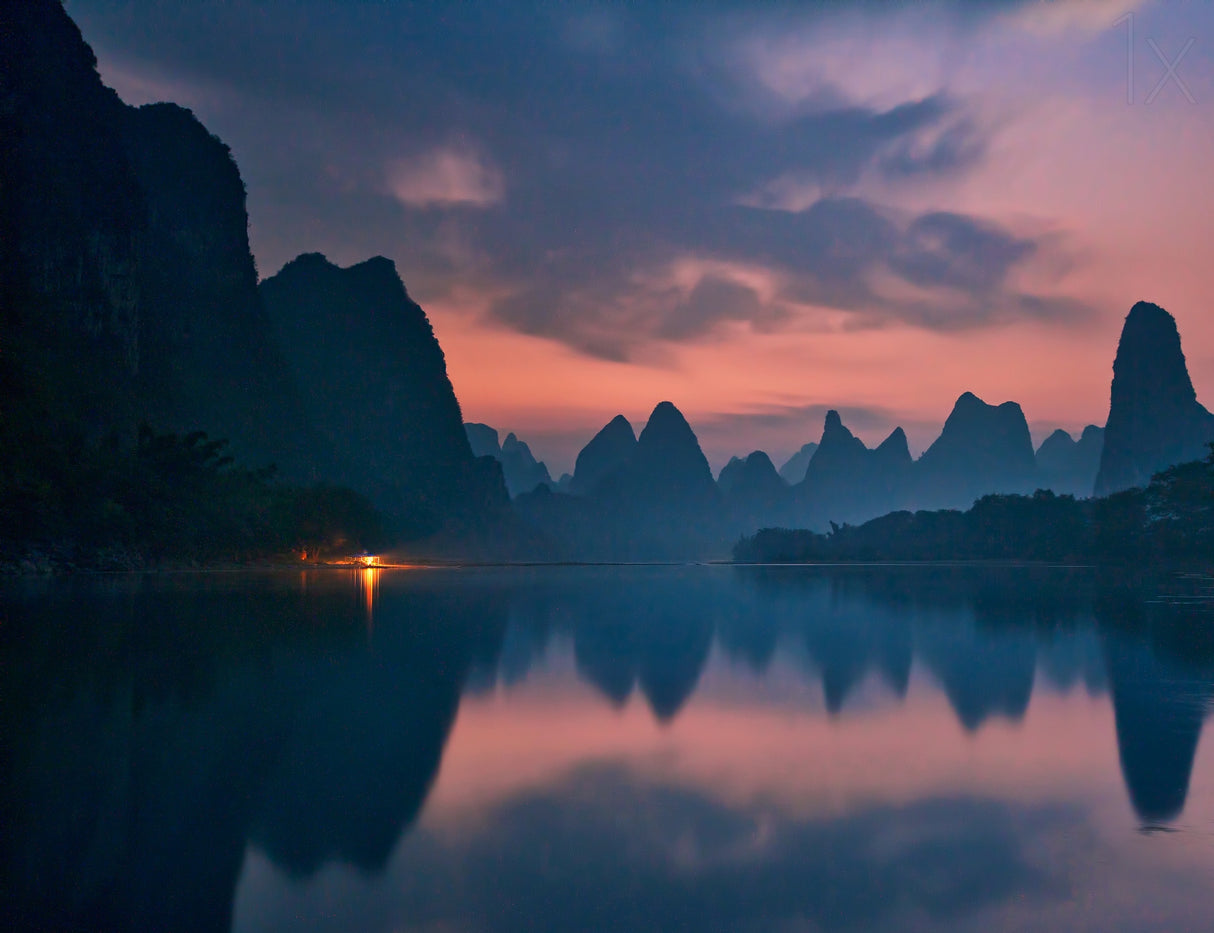 The Dawn of Li River Poster och Canvastavla