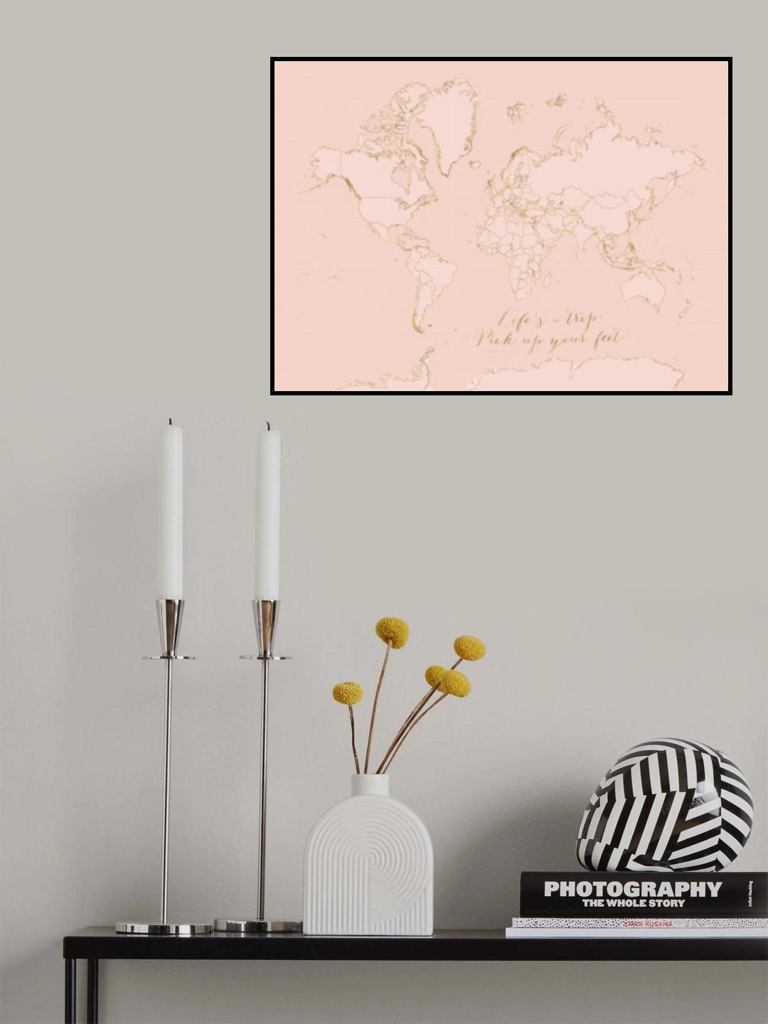 Inspirational pink and gold world map Poster och Canvastavla